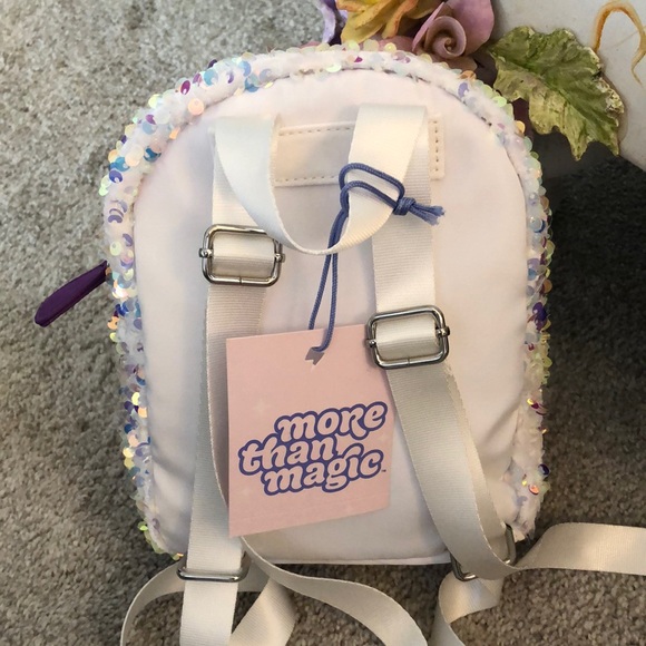 Backpack - Picture 8 of 12